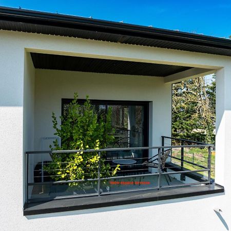 Appartements Guesthouse1 Et Guesthouse2 Sword Beach Colleville-Montgomery 外观 照片