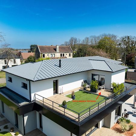 Appartements Guesthouse1 Et Guesthouse2 Sword Beach Colleville-Montgomery 外观 照片