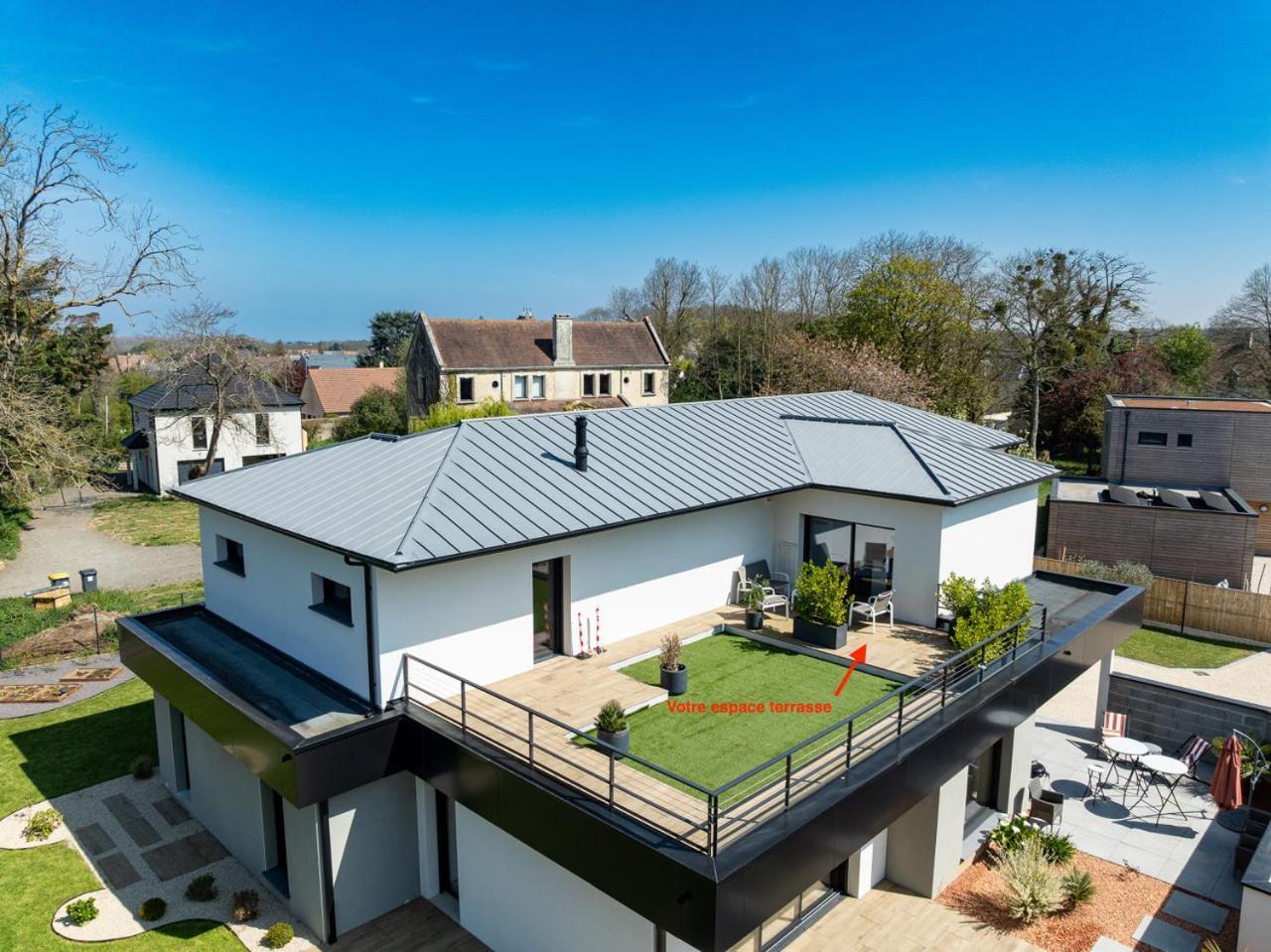Appartements Guesthouse1 Et Guesthouse2 Sword Beach Colleville-Montgomery 外观 照片